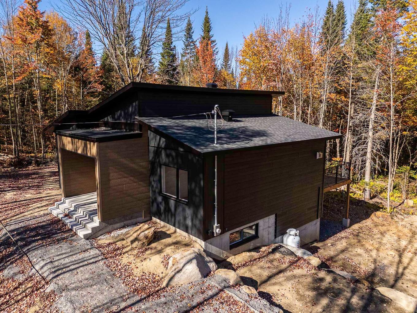 Photo aérienne - 1801 Ch. Domaine Sur Le Lac, Sainte-Lucie-Des-Laurentides, QC - Outdoor