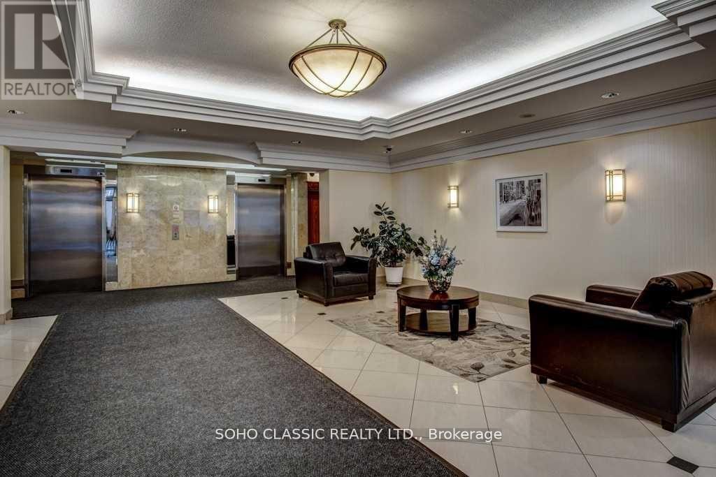 408 - 745 New Westminster Drive, Vaughan, ON - Indoor Photo Showing Other Room