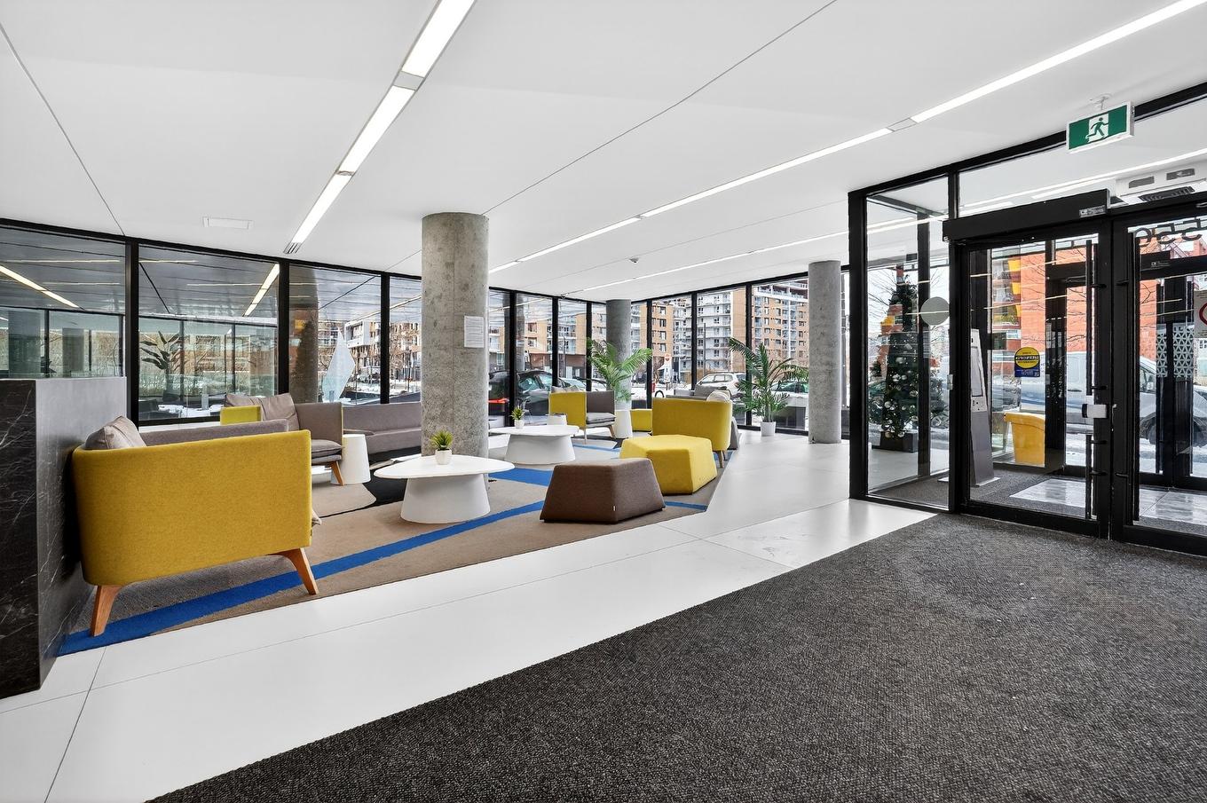 Hall - 222A-1550 Rue Des Bassins, Montréal (Le Sud-Ouest), QC - Indoor Photo Showing Other Room