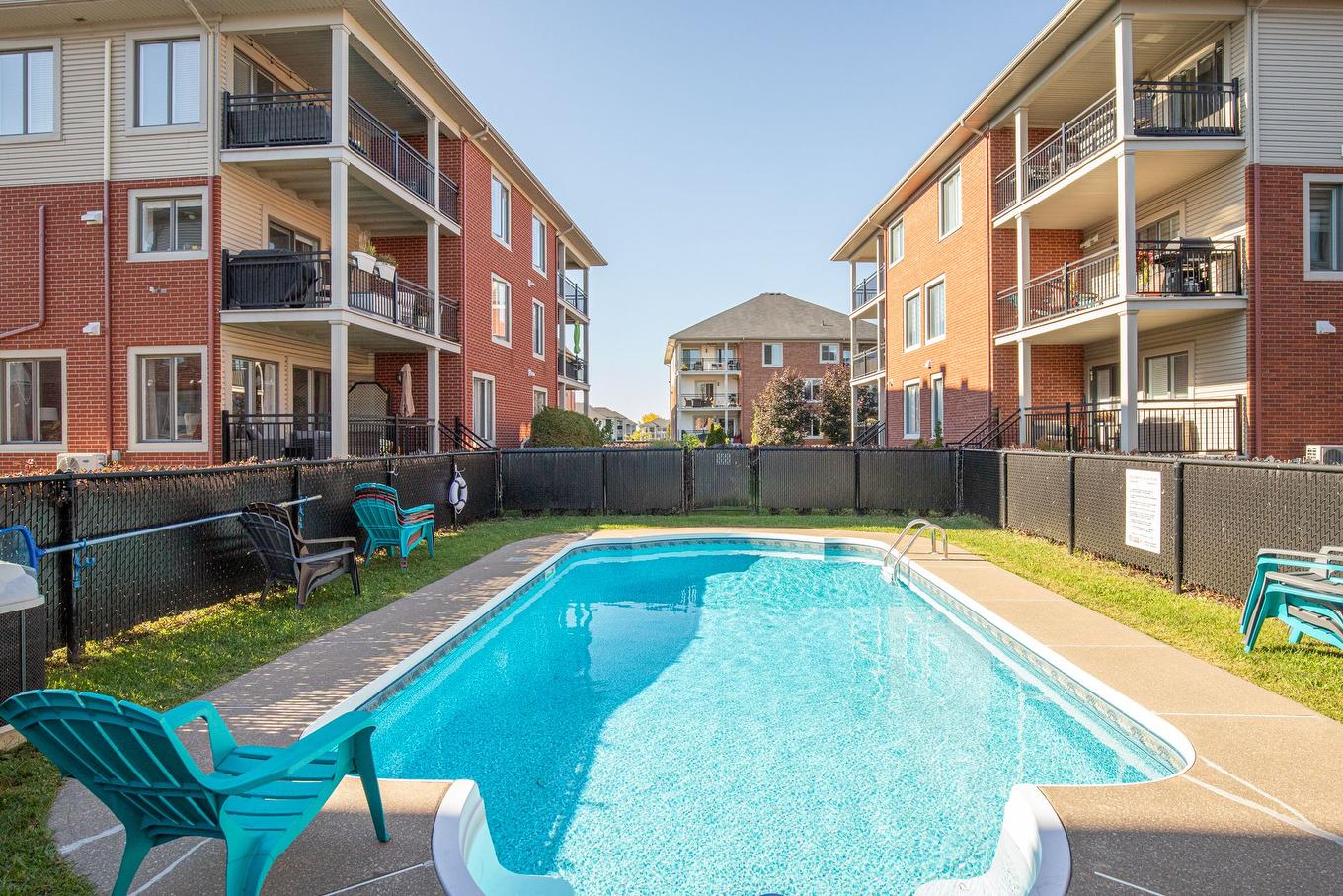 Pool - 8-744 Rue Des Sureaux, Boucherville, QC - Outdoor With In Ground Pool