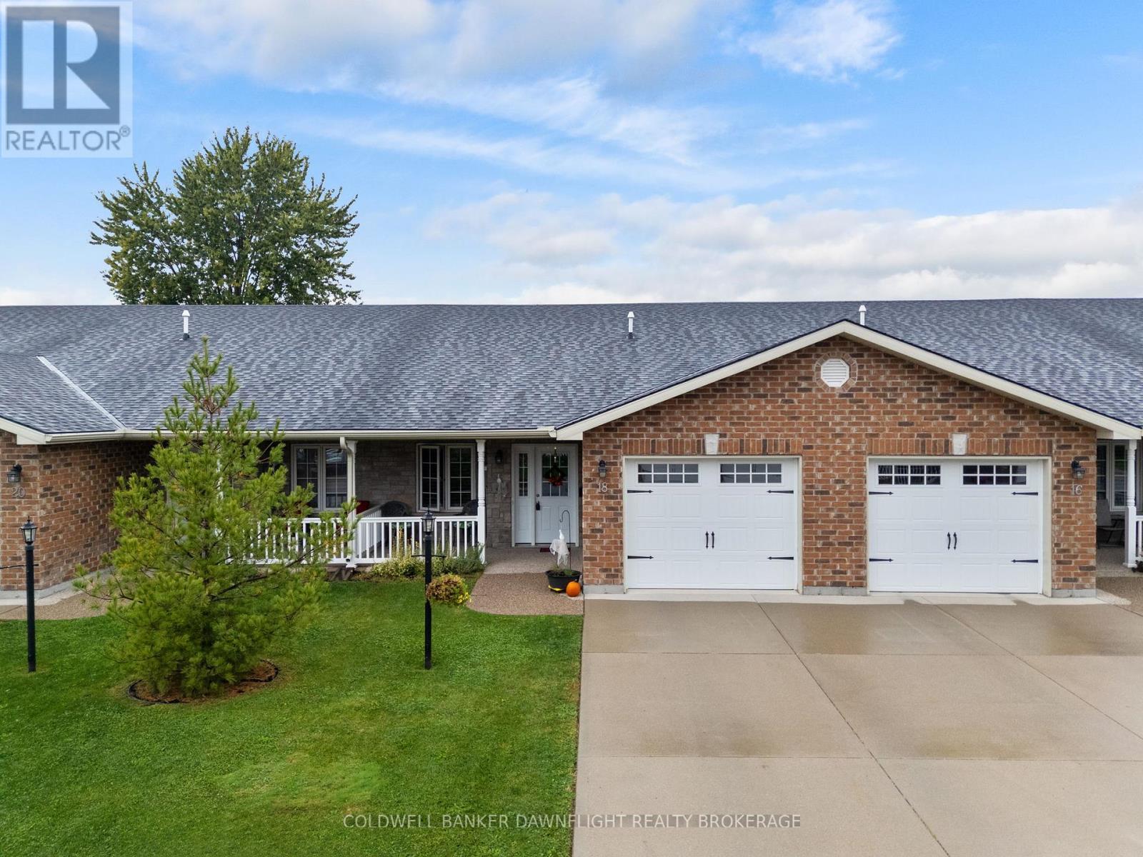 18 Devon Drive, South Huron (Exeter), ON - Outdoor With Deck Patio Veranda