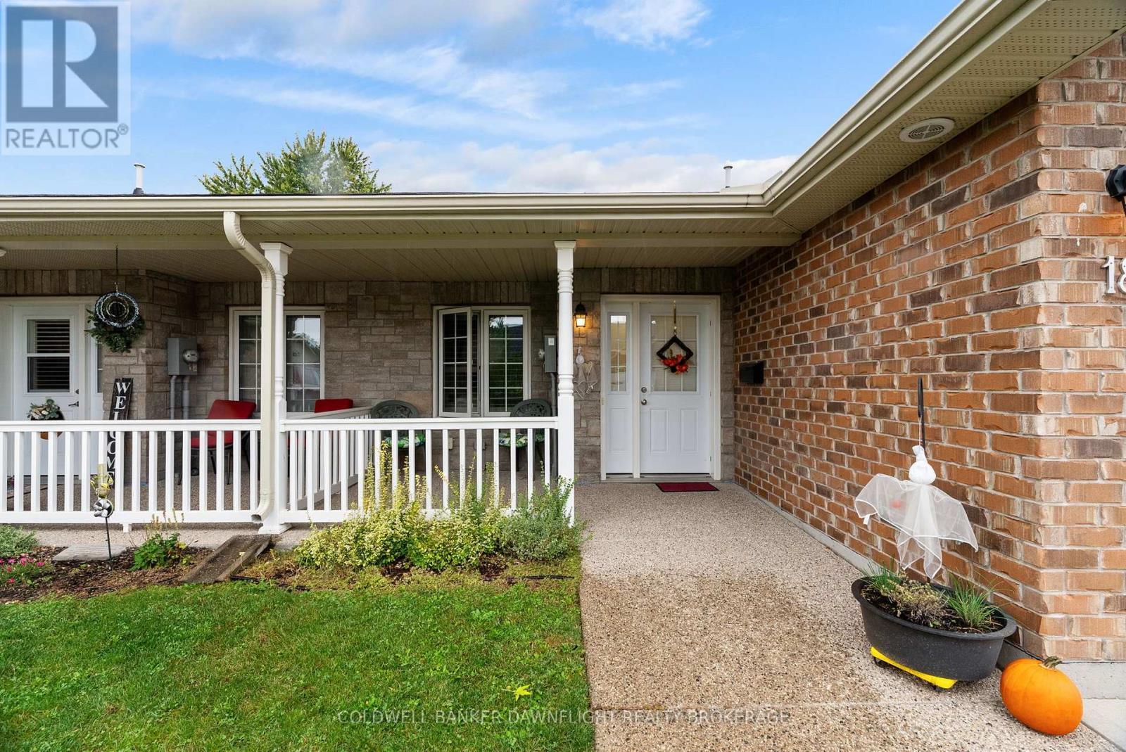18 Devon Drive, South Huron (Exeter), ON - Outdoor With Deck Patio Veranda