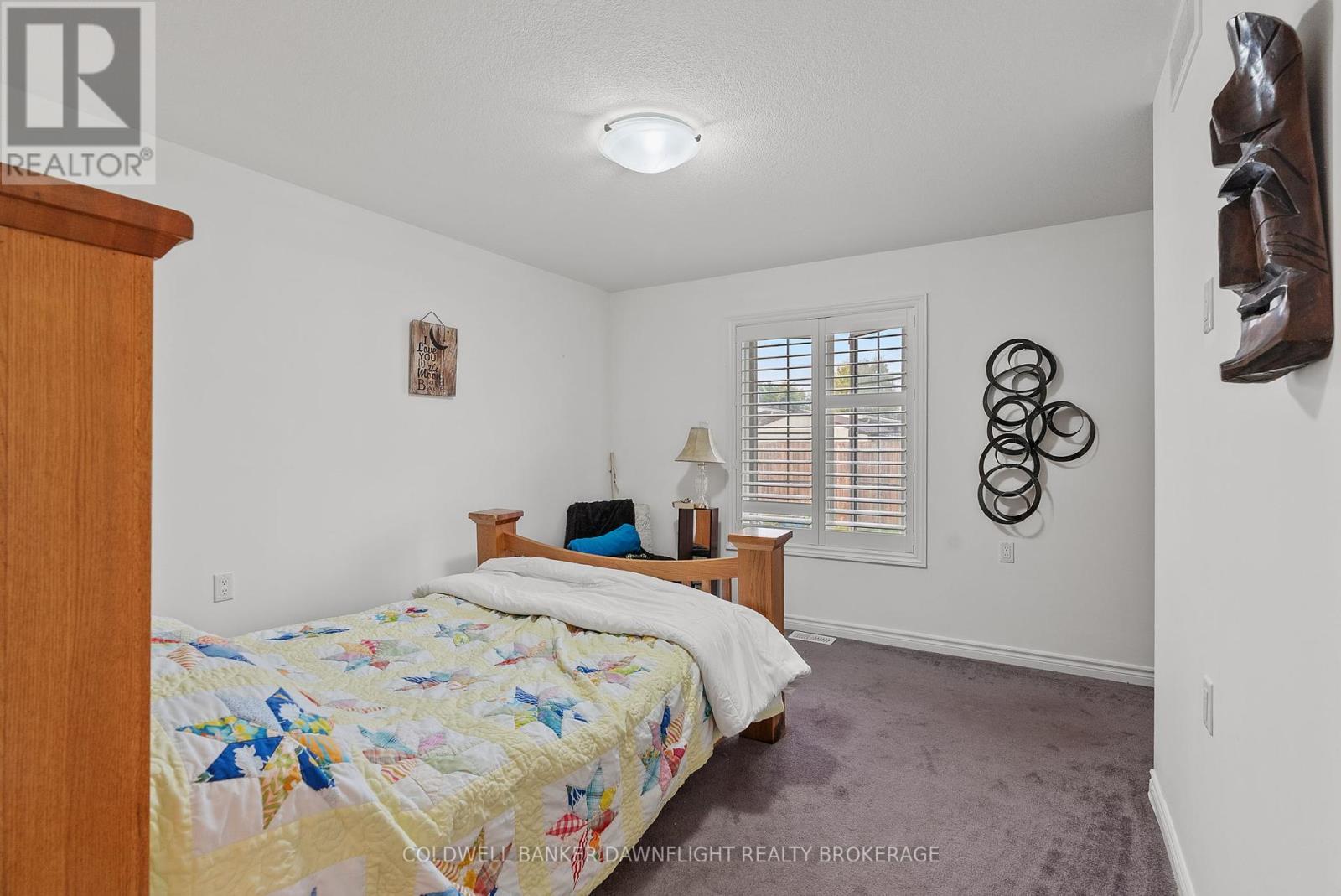 18 Devon Drive, South Huron (Exeter), ON - Indoor Photo Showing Bedroom
