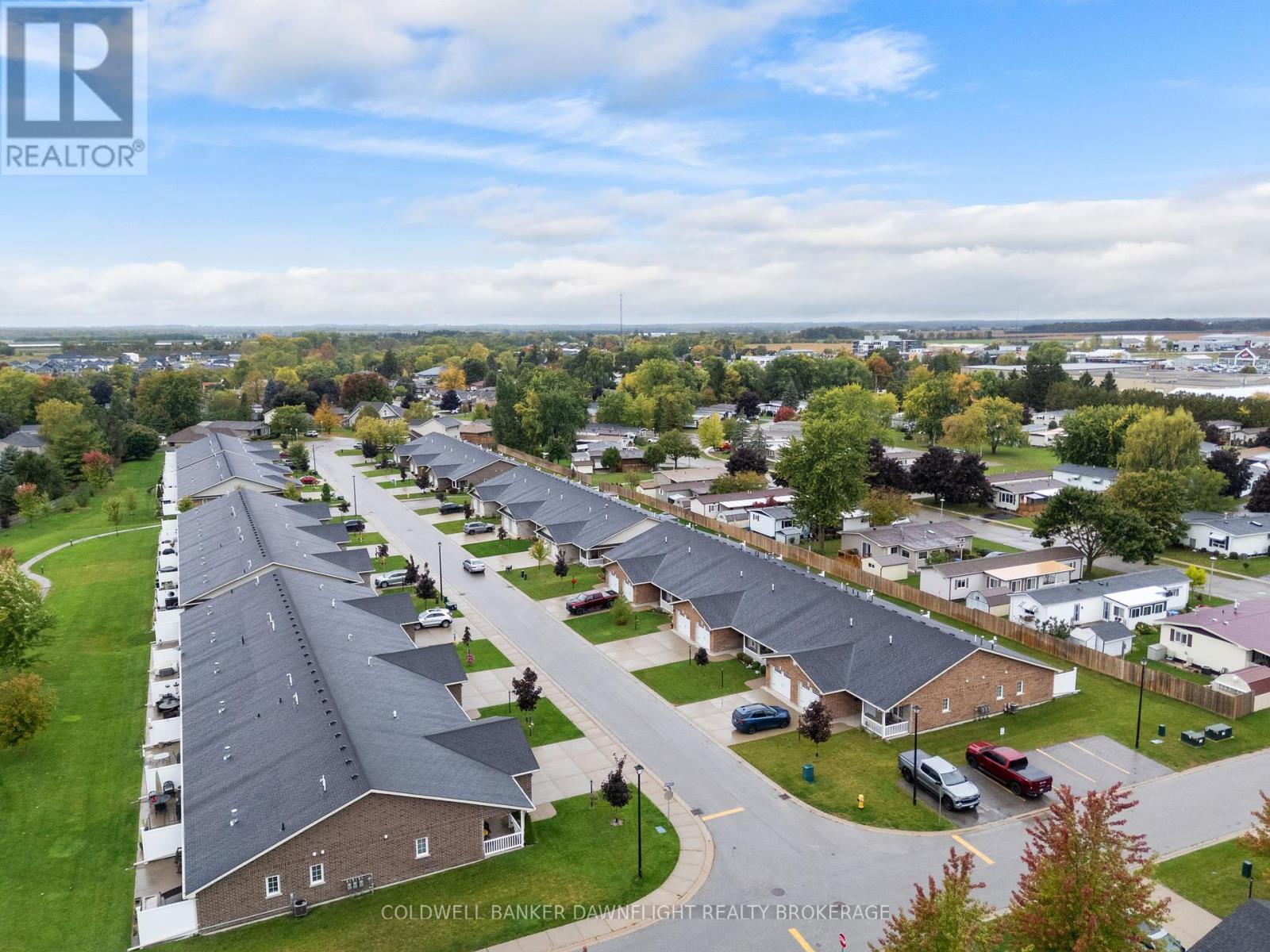 18 Devon Drive, South Huron (Exeter), ON - Outdoor With View