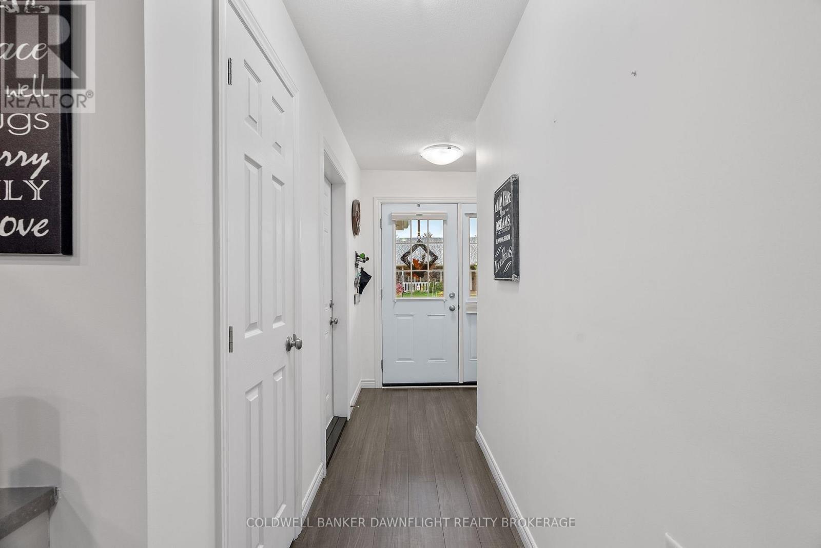 18 Devon Drive, South Huron (Exeter), ON - Indoor Photo Showing Other Room