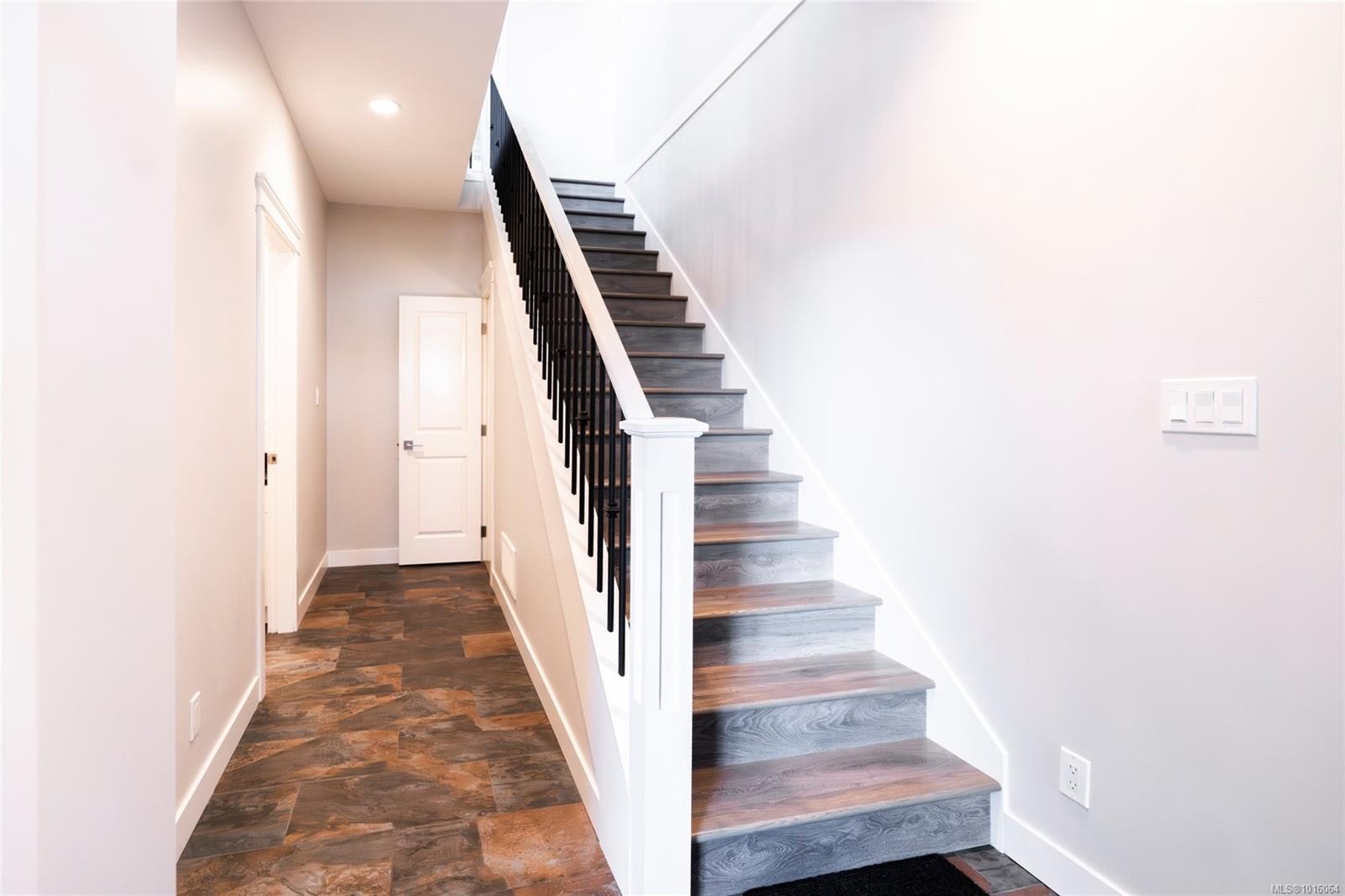 5791 Vanderneuk Rd, Nanaimo, BC