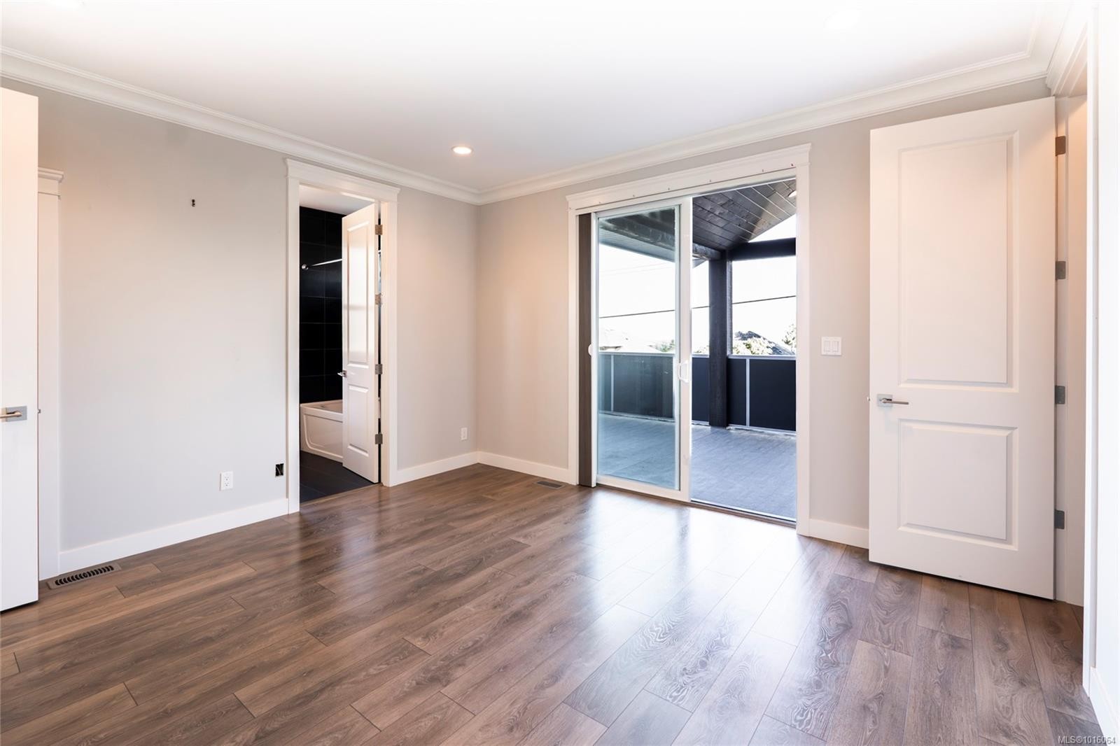 5791 Vanderneuk Rd, Nanaimo, BC