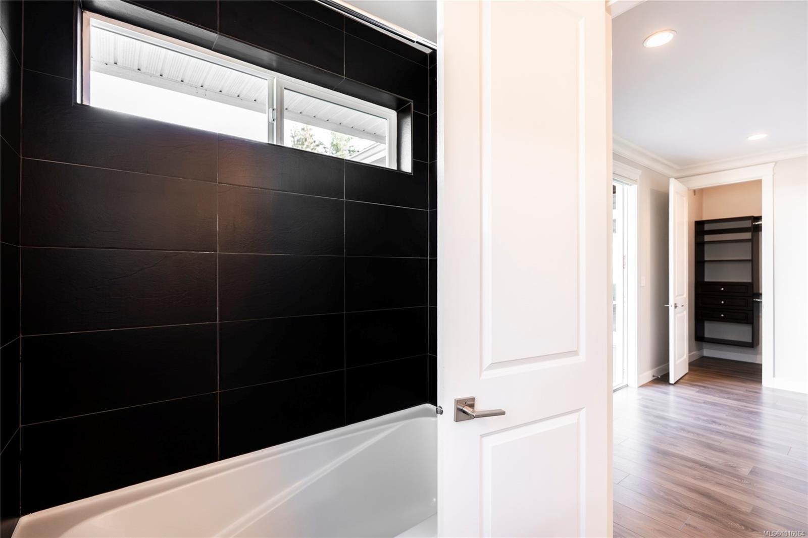 5791 Vanderneuk Rd, Nanaimo, BC