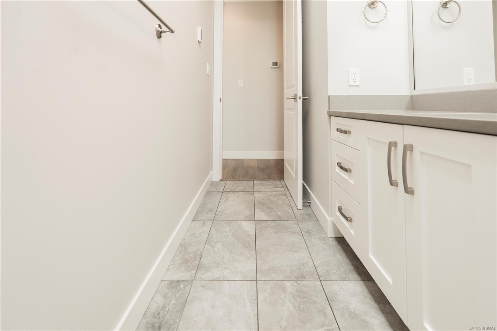 5791 Vanderneuk Rd, Nanaimo, BC