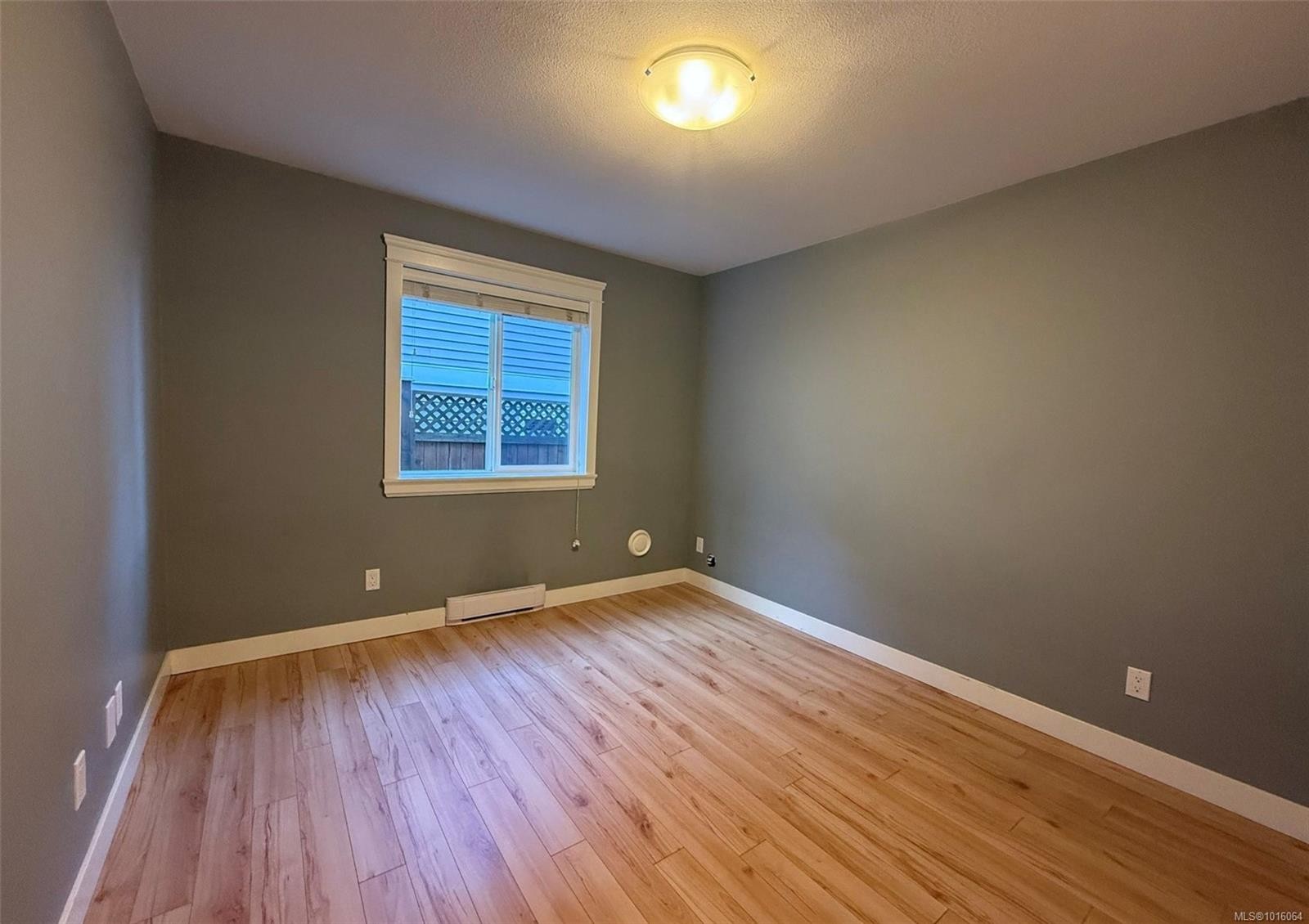 5791 Vanderneuk Rd, Nanaimo, BC