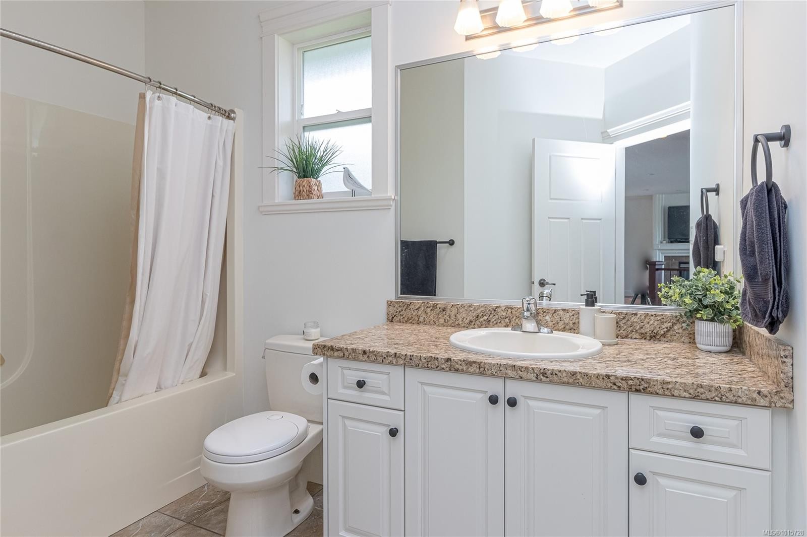 606 Stevens Pl, Ladysmith, BC