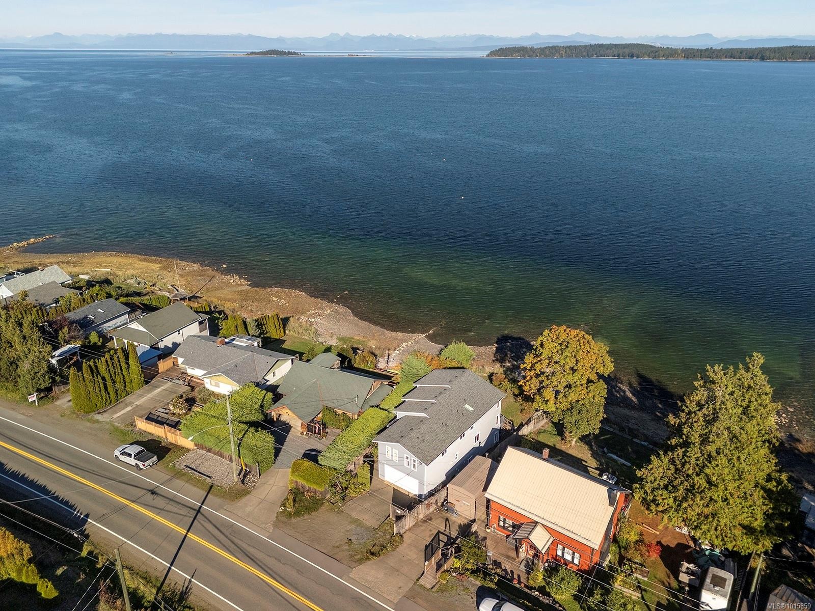 5650 Island Hwy South, Union Bay, BC