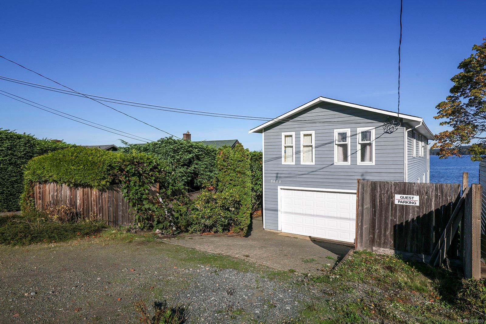 5650 Island Hwy South, Union Bay, BC