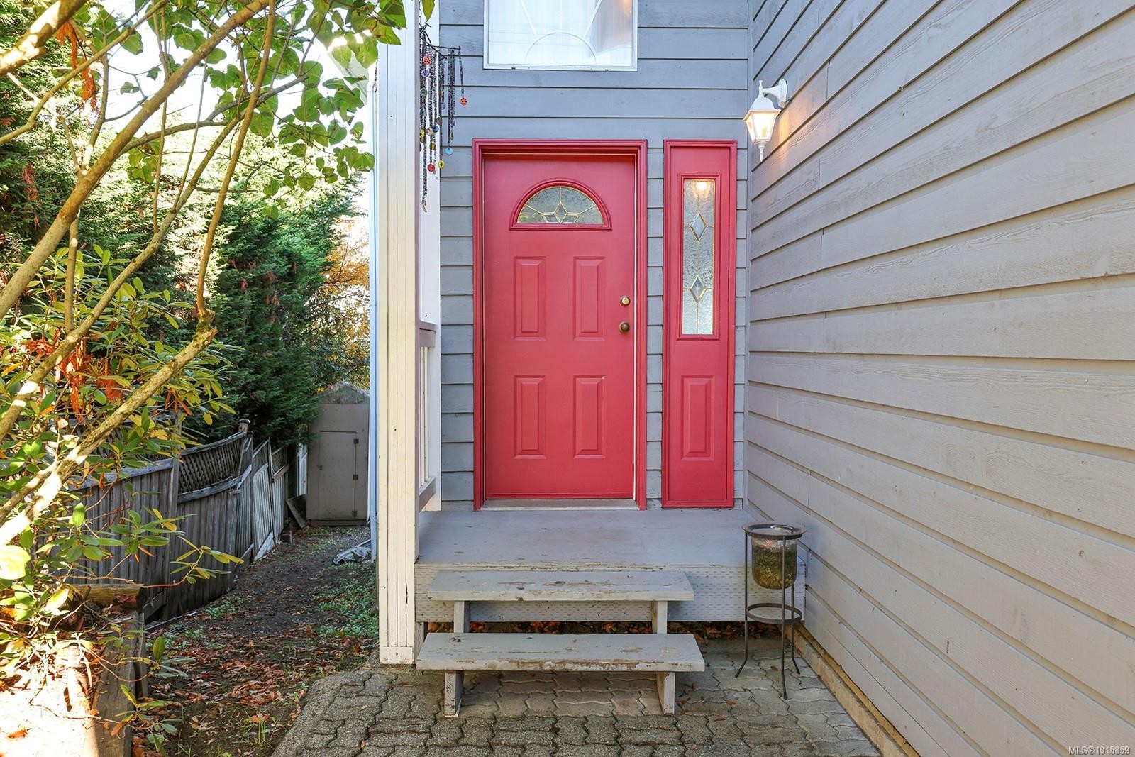 5650 Island Hwy South, Union Bay, BC