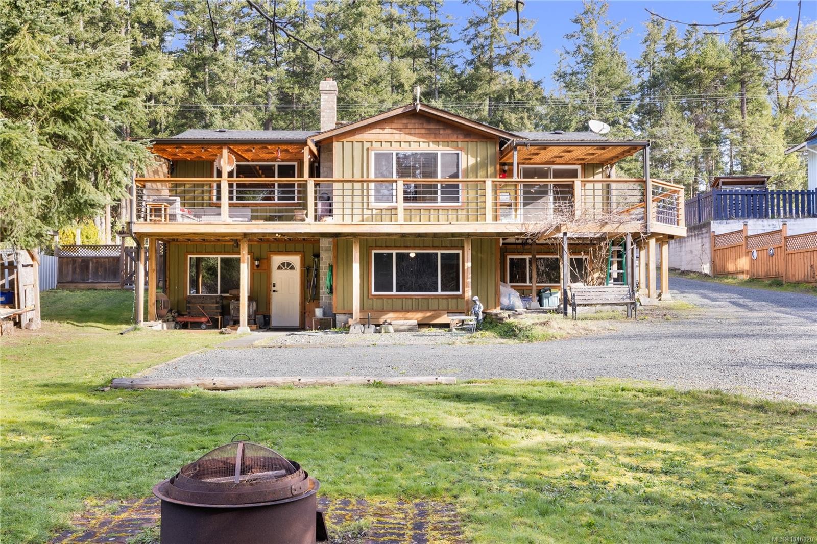 2450 Nanoose Rd, Nanoose Bay, BC