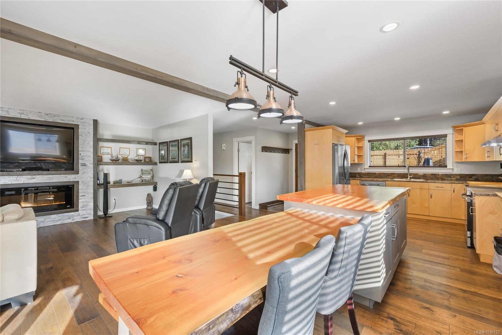 2450 Nanoose Rd, Nanoose Bay, BC