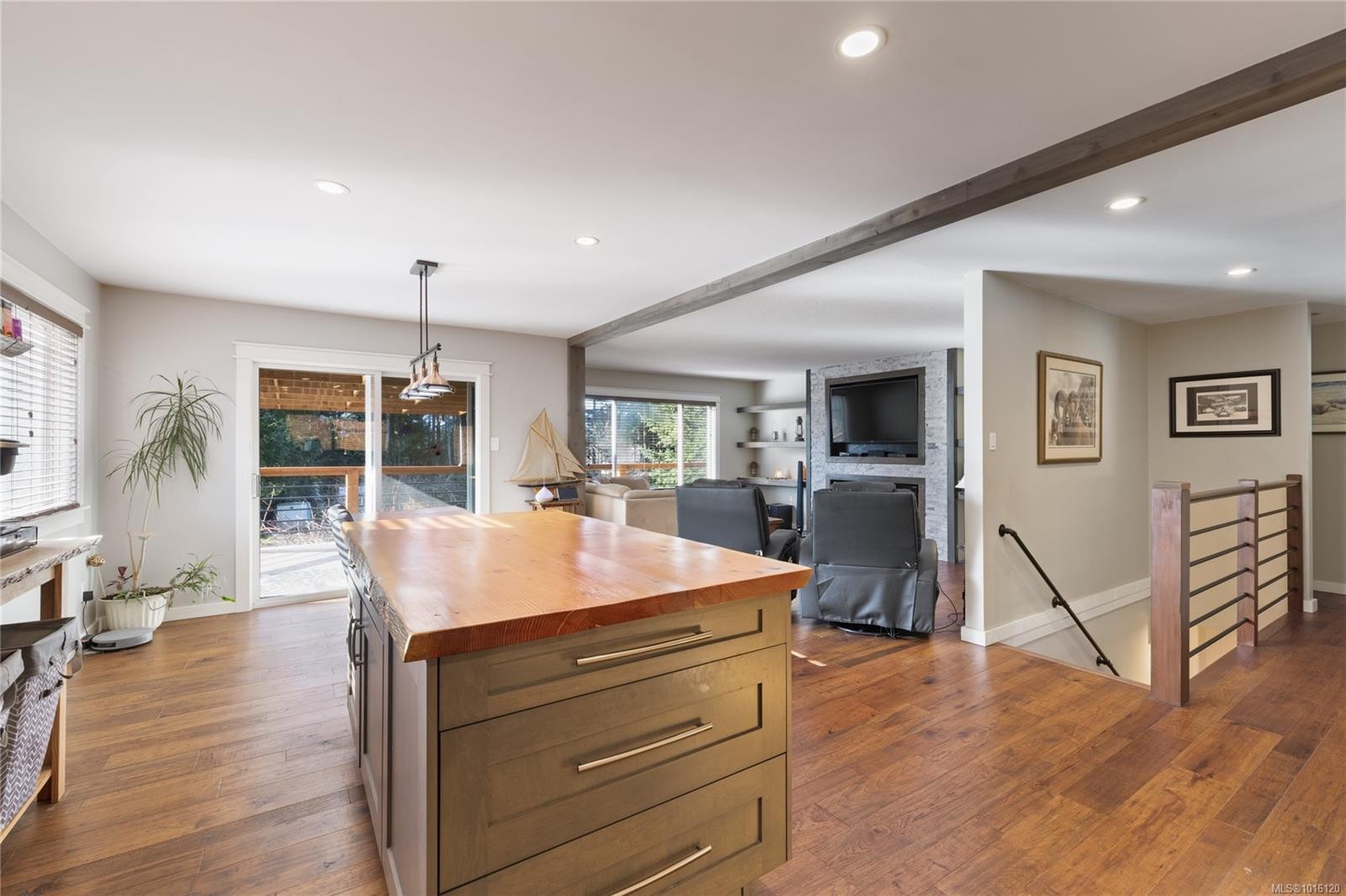 2450 Nanoose Rd, Nanoose Bay, BC