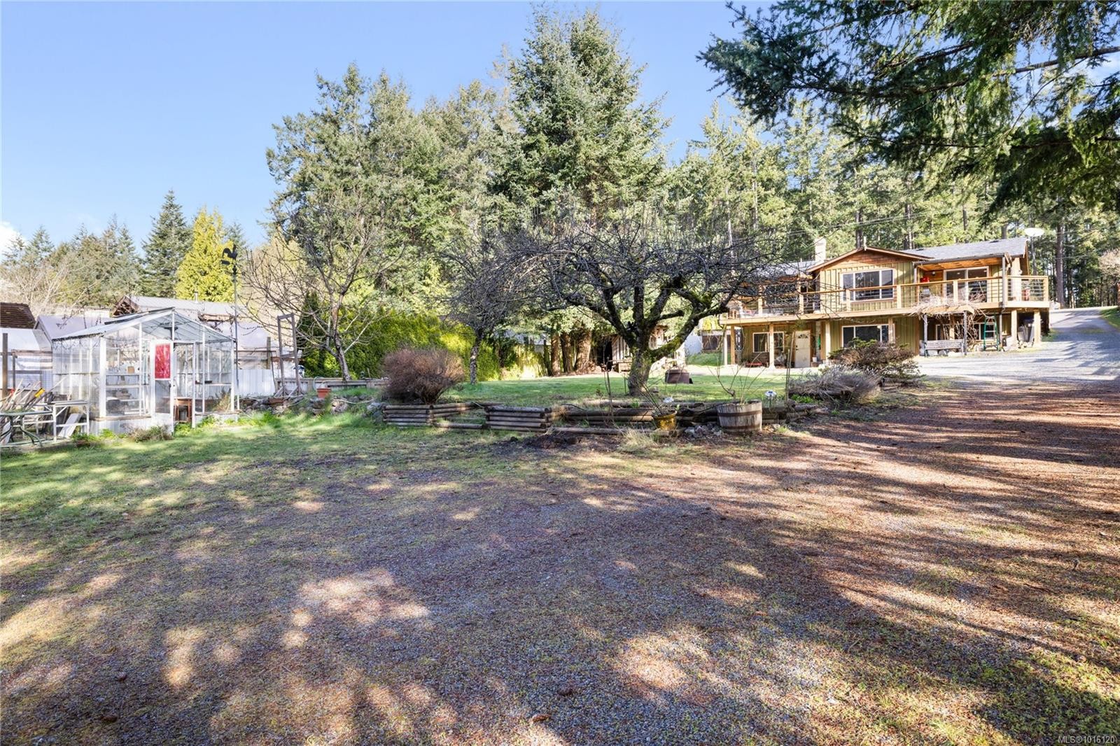 2450 Nanoose Rd, Nanoose Bay, BC