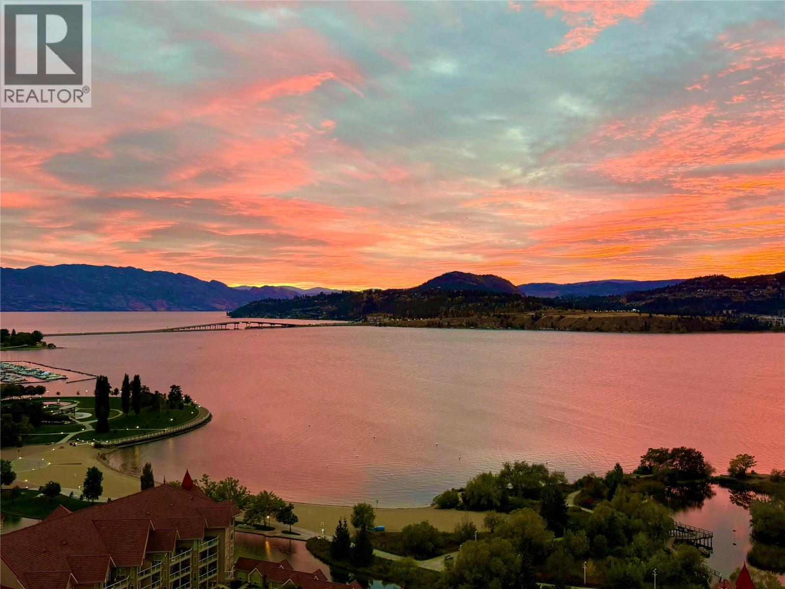 1075 Sunset Drive Unit# 2408, Kelowna, BC - Outdoor With Body Of Water With View