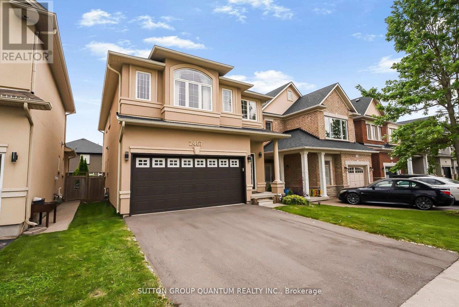 2467 Millstone Drive, Oakville, ON - Outdoor With Facade