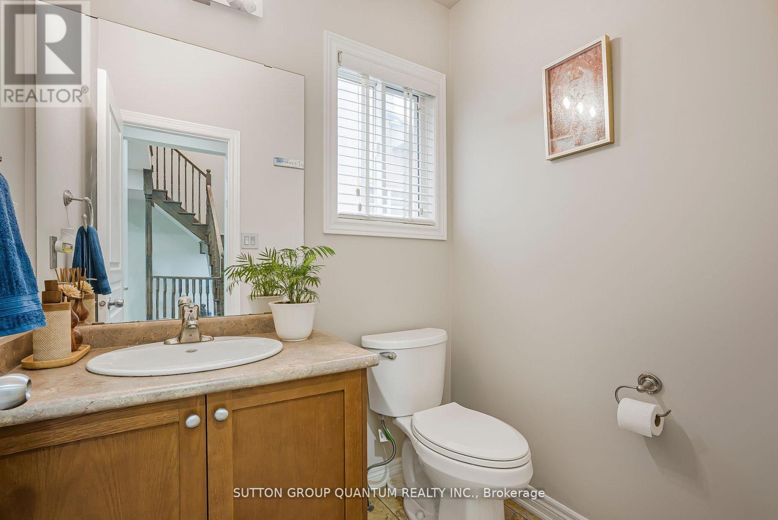 2467 Millstone Drive, Oakville, ON - Indoor Photo Showing Bathroom