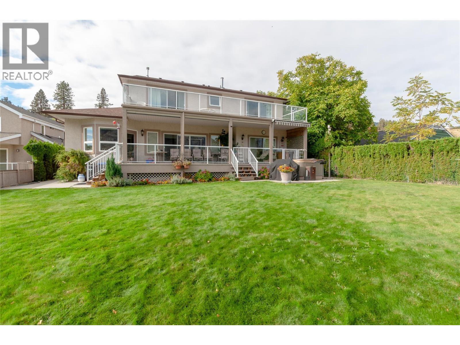 192 Alder Avenue, Kaleden, BC - Outdoor With Deck Patio Veranda