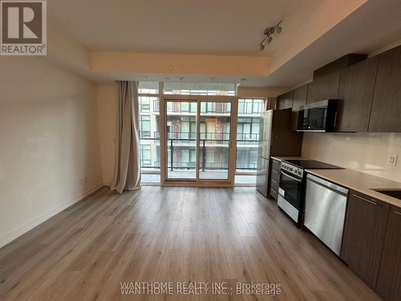 15 - 861 Sheppard Avenue W, Toronto, ON - Indoor Photo Showing Kitchen