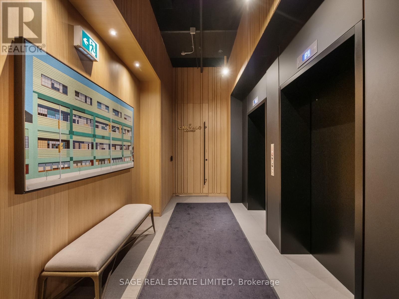 Private residence elevator - Ph 621 - 899 College Street W, Toronto, ON - Indoor Photo Showing Other Room