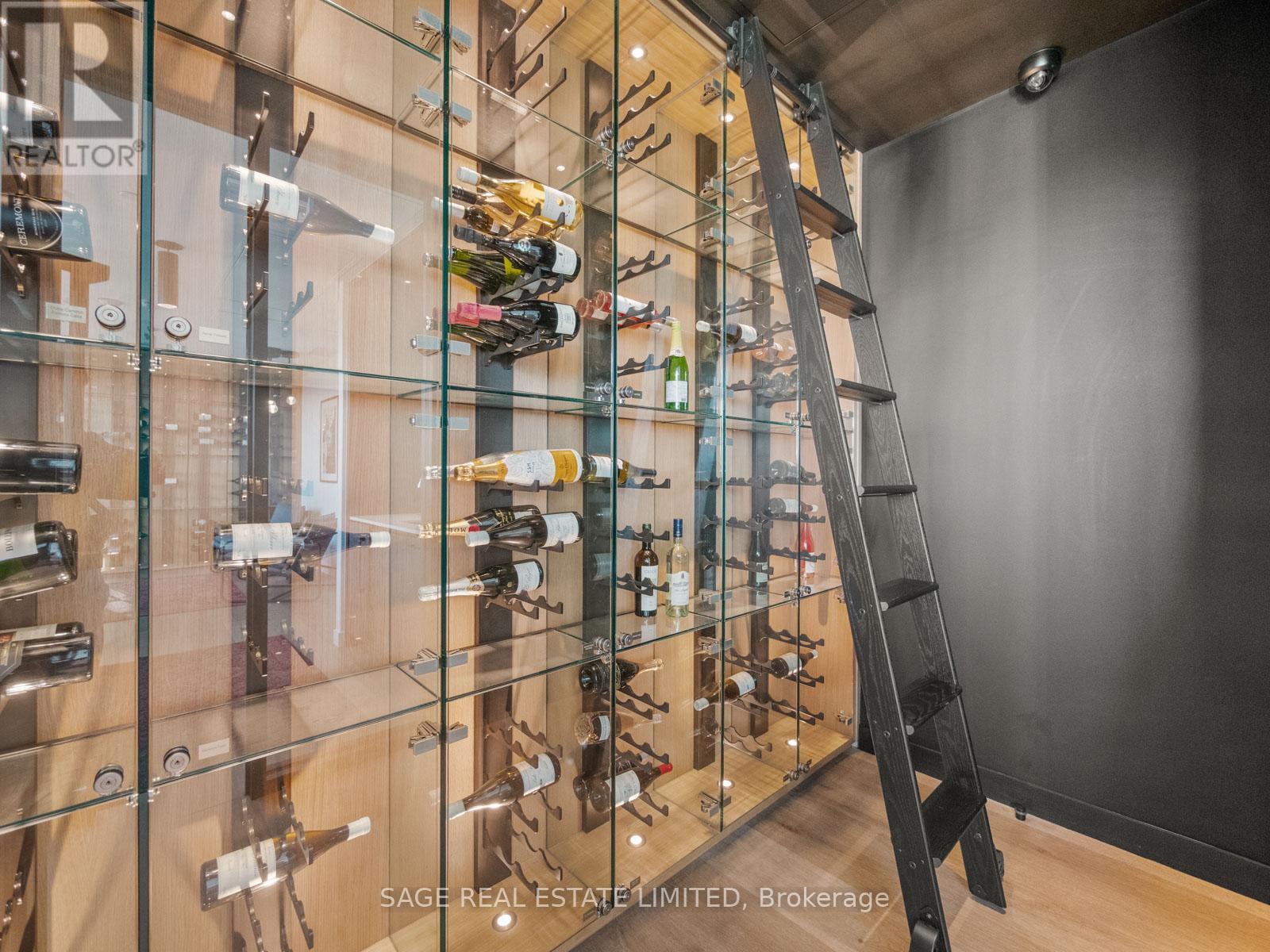 Private wine room - Ph 621 - 899 College Street W, Toronto, ON - Indoor Photo Showing Bathroom