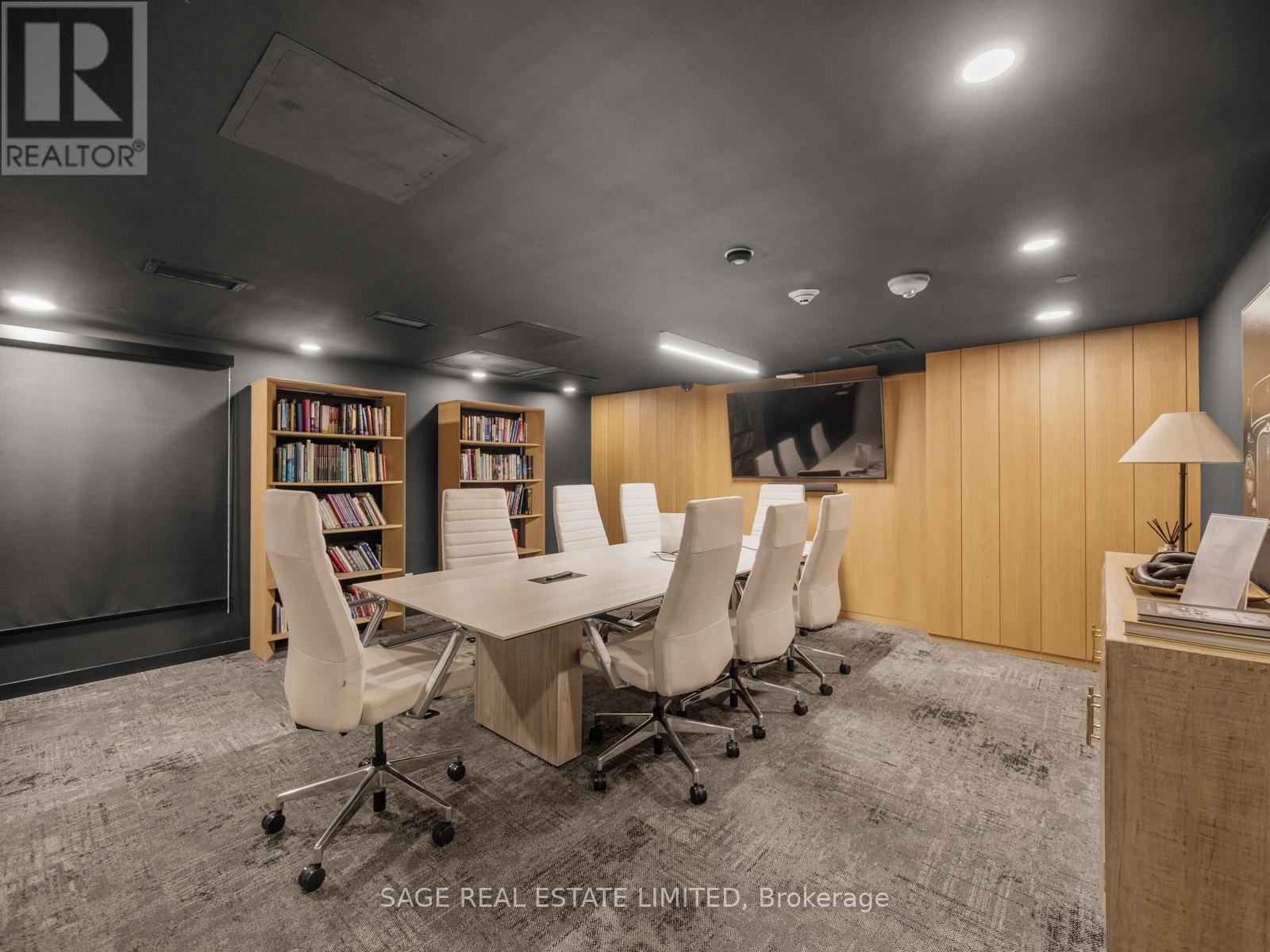 Library - Ph 621 - 899 College Street W, Toronto, ON - Indoor Photo Showing Office