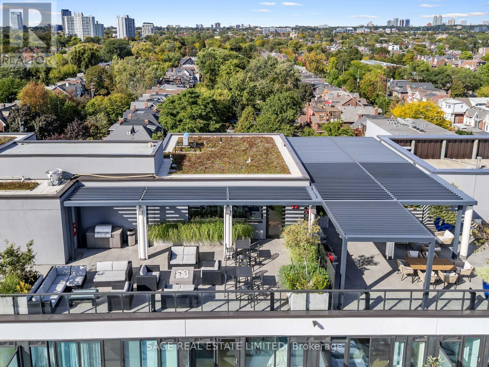 Roof top views - Ph 621 - 899 College Street W, Toronto, ON - Outdoor