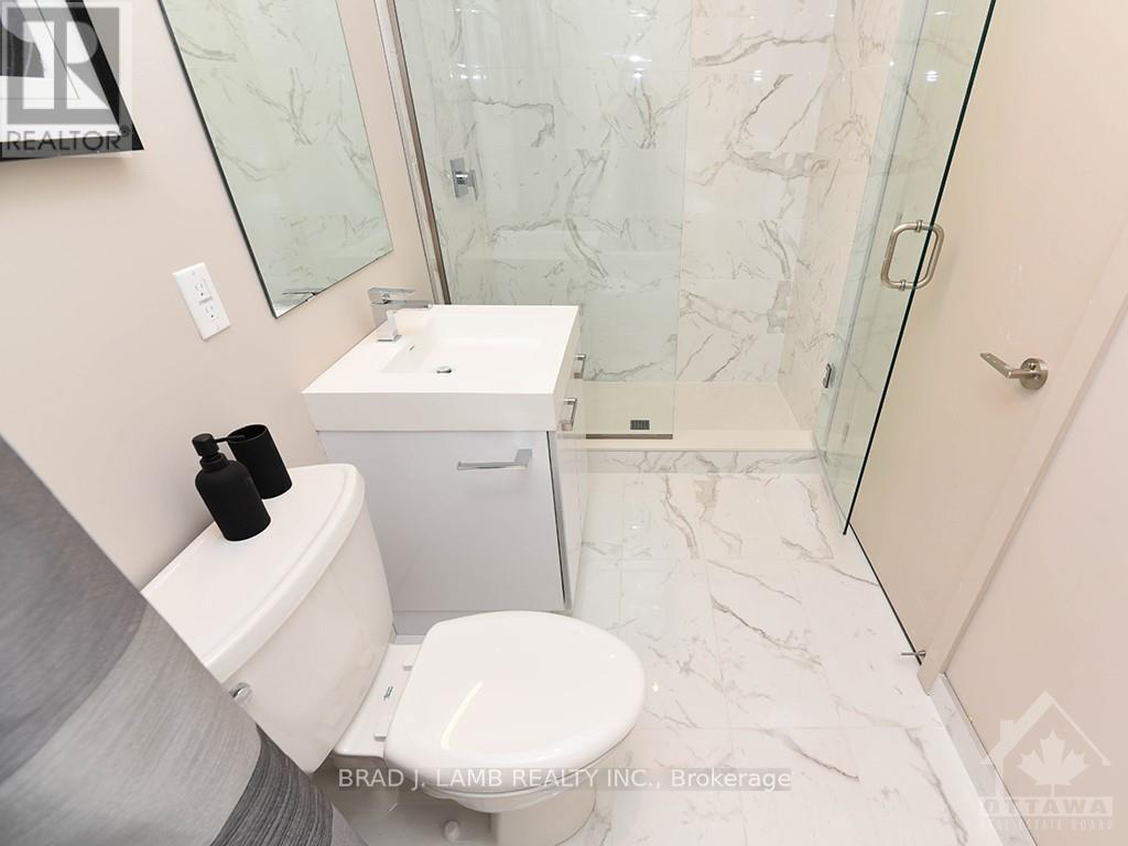 414 - 203 Catherine Street, Ottawa, ON - Indoor