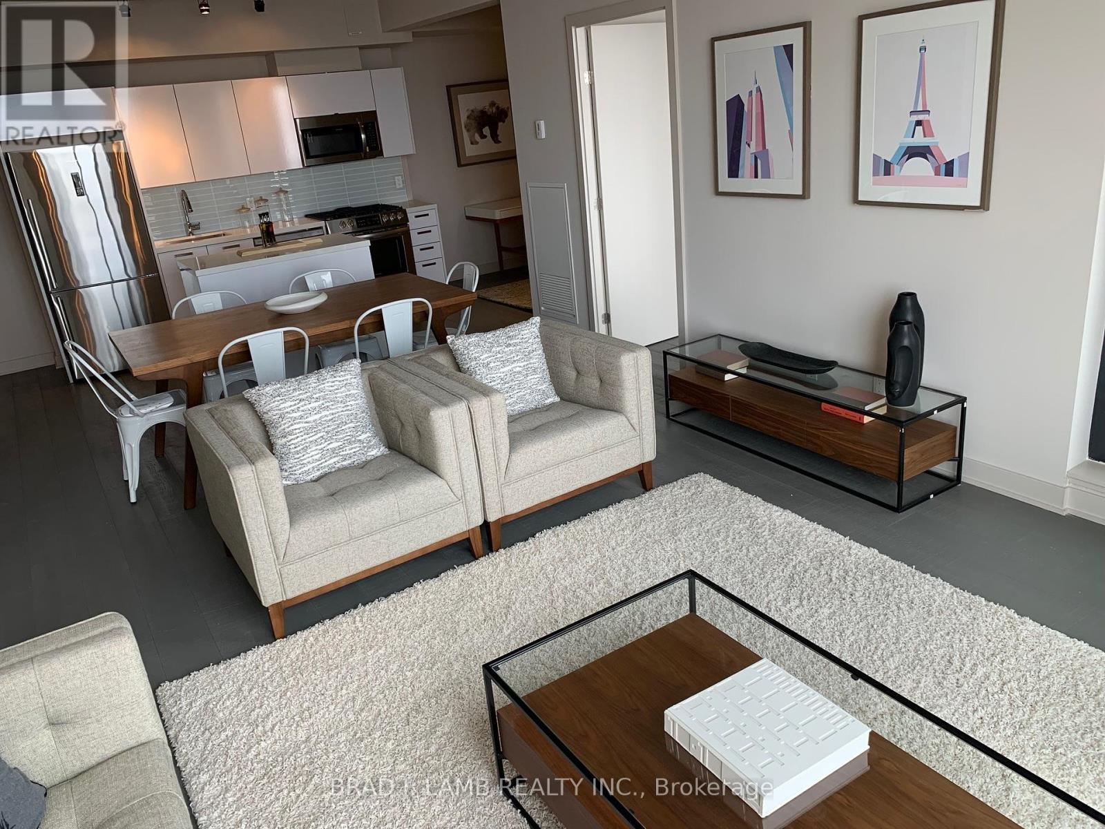 603 - 203 Catherine Street, Ottawa, ON - Indoor Photo Showing Living Room