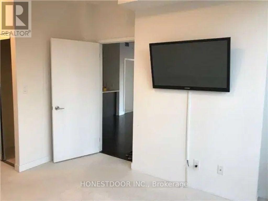 3304 - 295 Adelaide Street W, Toronto, ON - Indoor Photo Showing Other Room