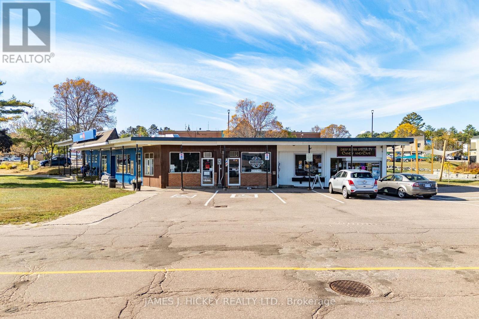 10 Ridge Road, Deep River, ON