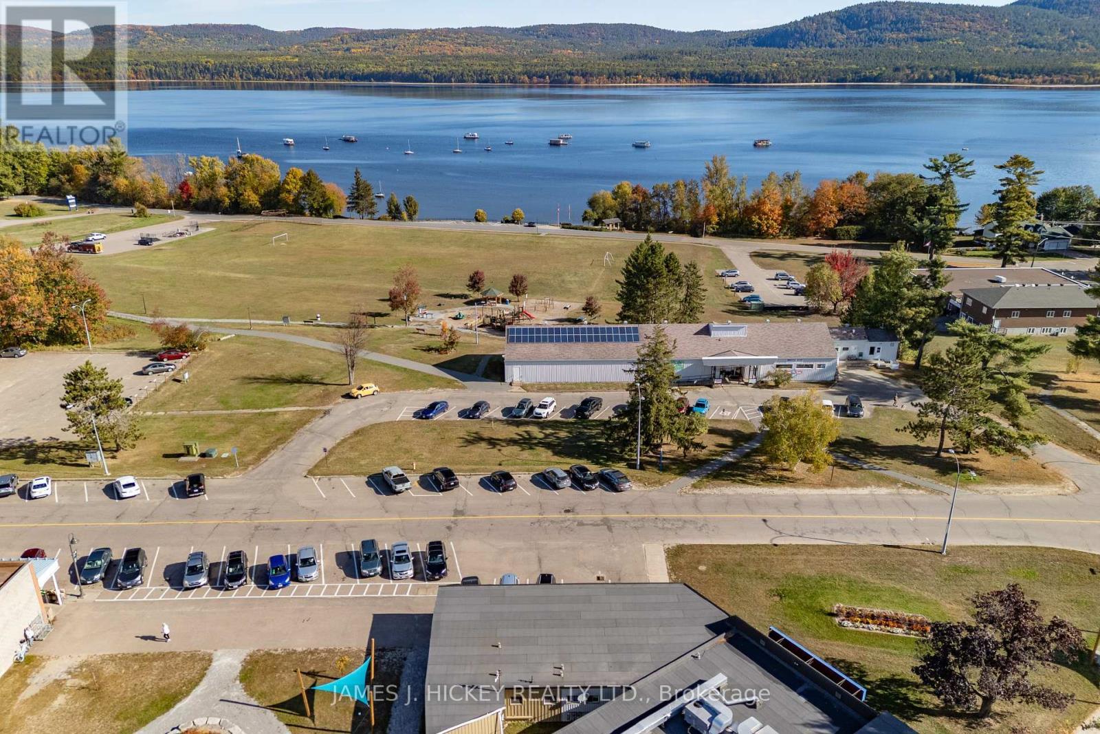 10 Ridge Road, Deep River, ON