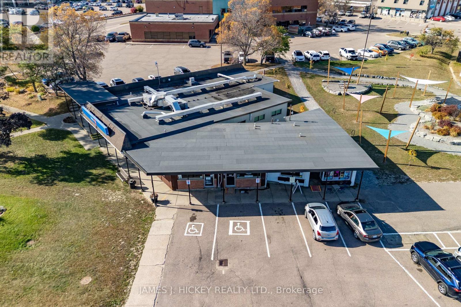 10 Ridge Road, Deep River, ON