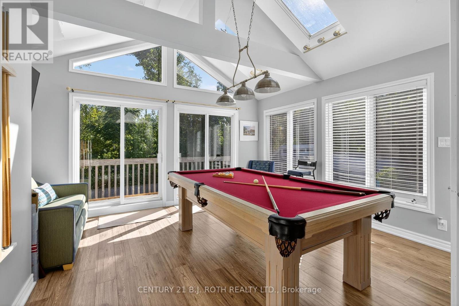 209846 26 Highway, Blue Mountains, ON - Indoor Photo Showing Other Room