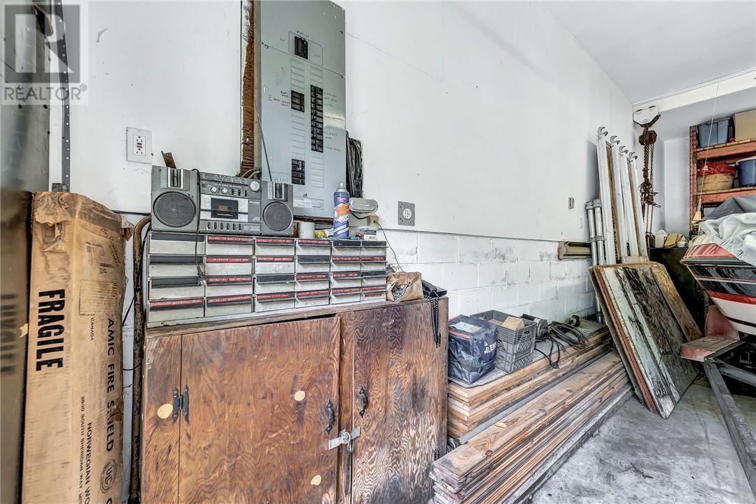 696 Pine Cone, Skead, ON