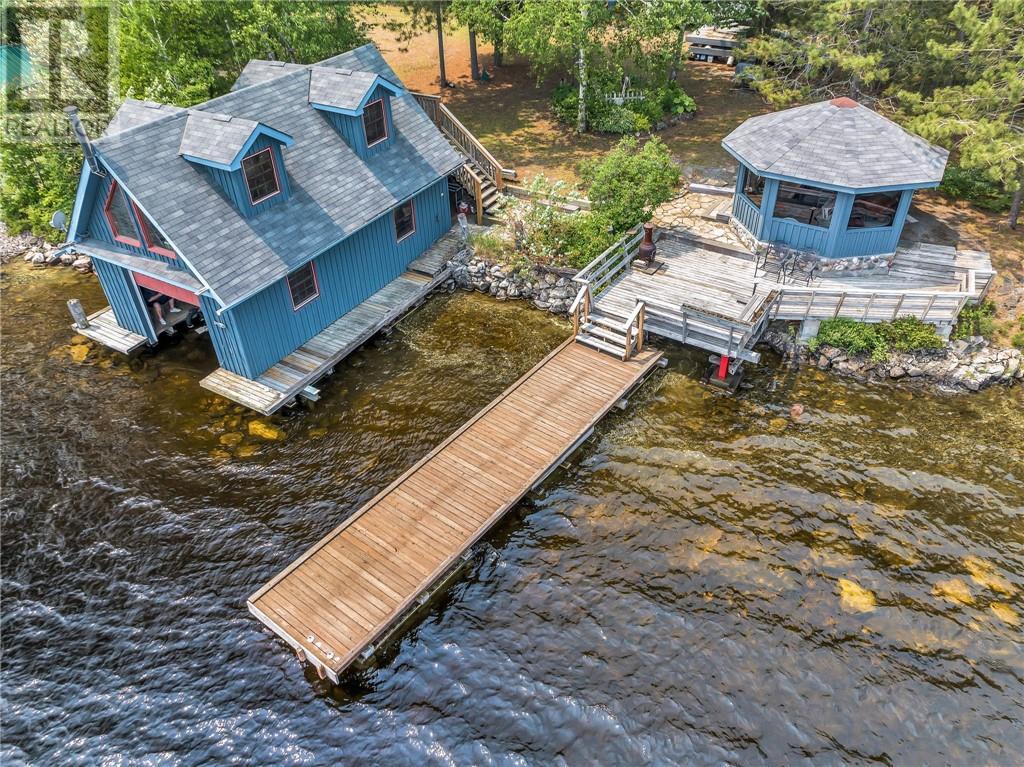 696 Pine Cone, Skead, ON