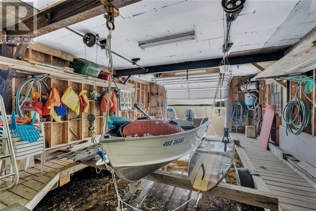 696 Pine Cone, Skead, ON