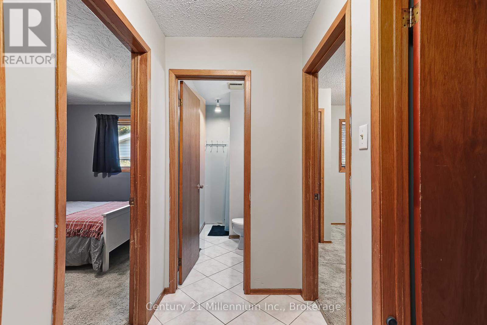 213 Jane Street, Clearview (Stayner), ON - Indoor Photo Showing Other Room