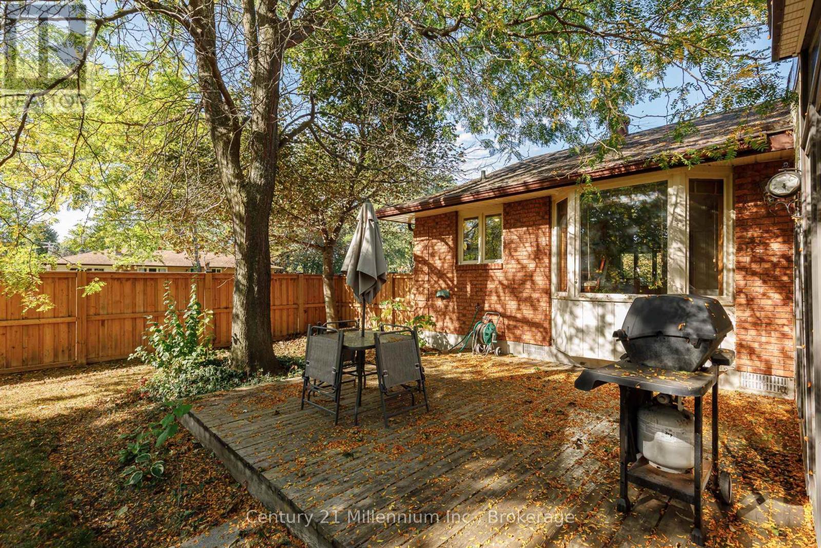 213 Jane Street, Clearview (Stayner), ON - Outdoor