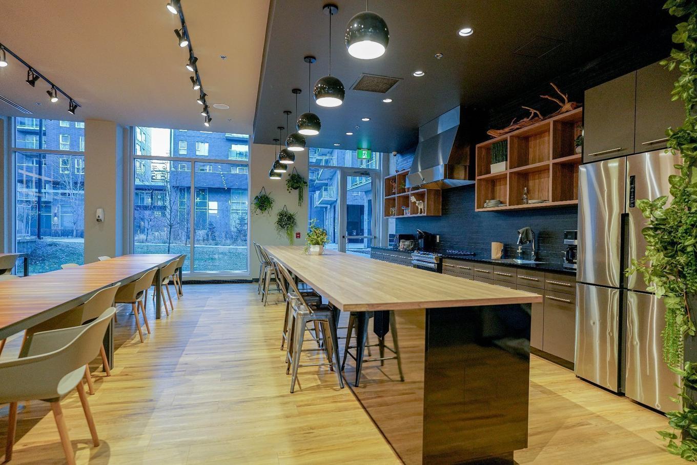 Autre - 206-2542 Place Pierre-Falardeau, Montréal (Rosemont/La Petite-Patrie), QC - Indoor Photo Showing Dining Room