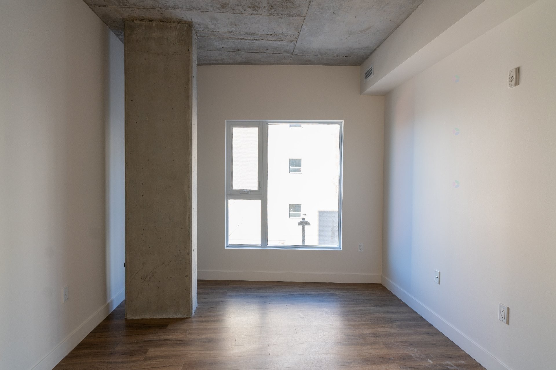 Autre - 314-2542 Place Pierre-Falardeau, Montréal (Rosemont/La Petite-Patrie), QC - Indoor Photo Showing Other Room