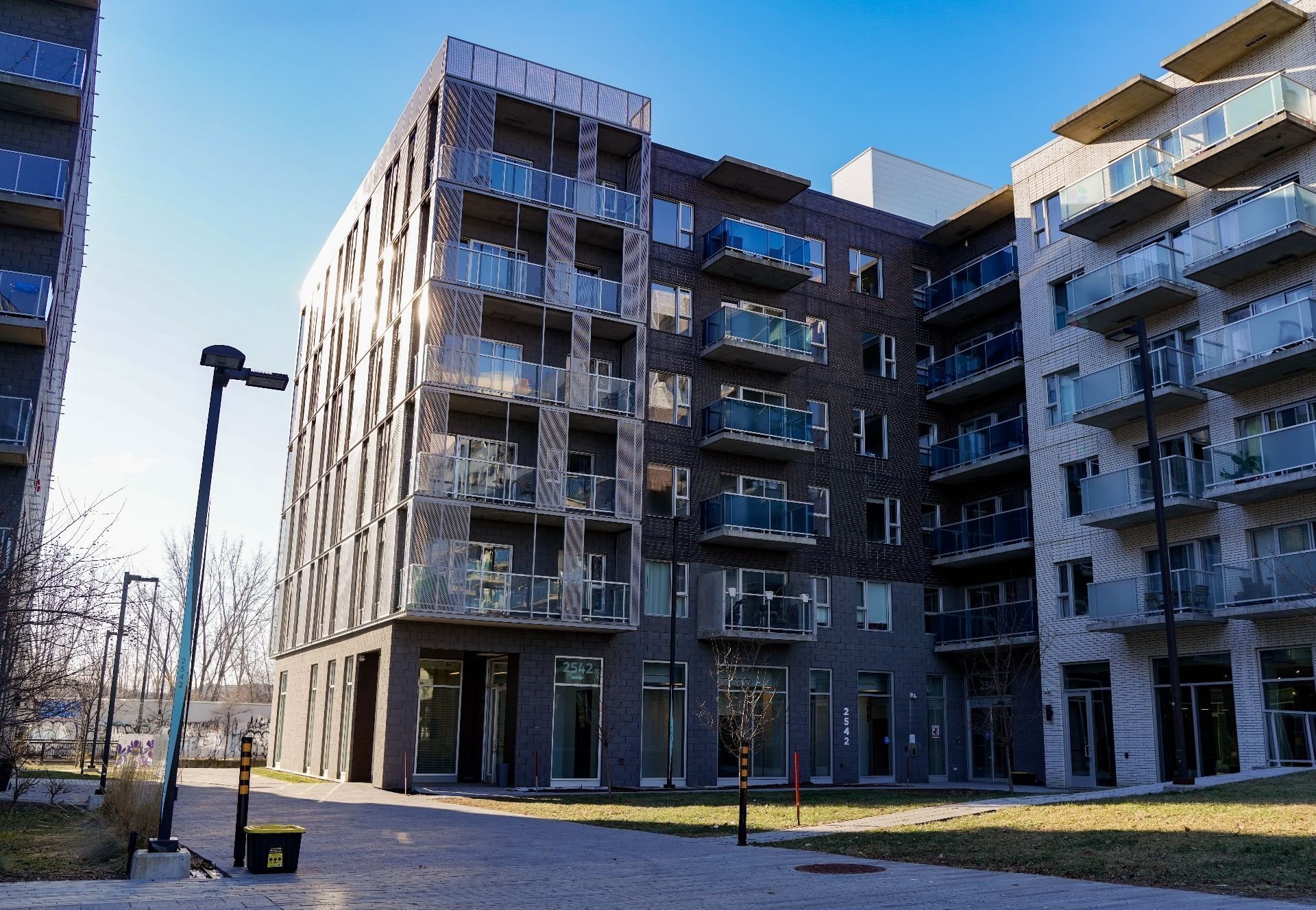 Autre - 401-2542 Place Pierre-Falardeau, Montréal (Rosemont/La Petite-Patrie), QC - Outdoor With Facade