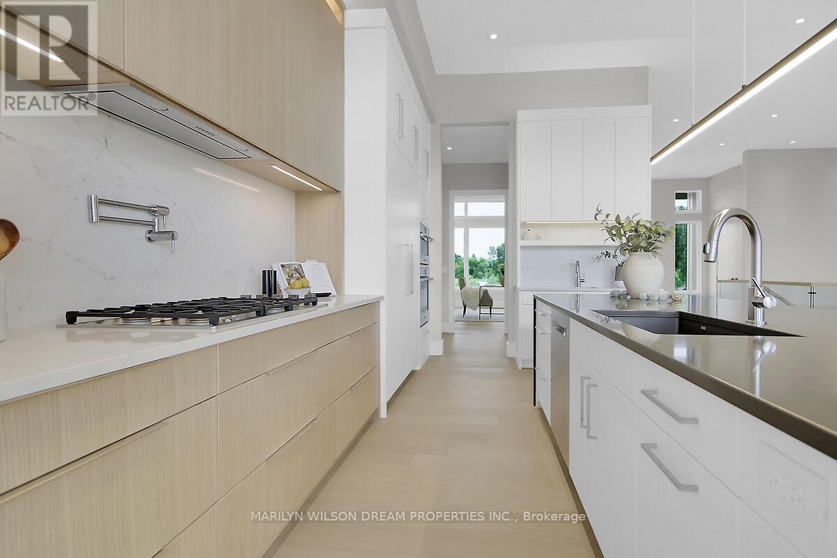 1070 Green Jacket Crescent, Ottawa, ON - Indoor Photo Showing Kitchen With Upgraded Kitchen