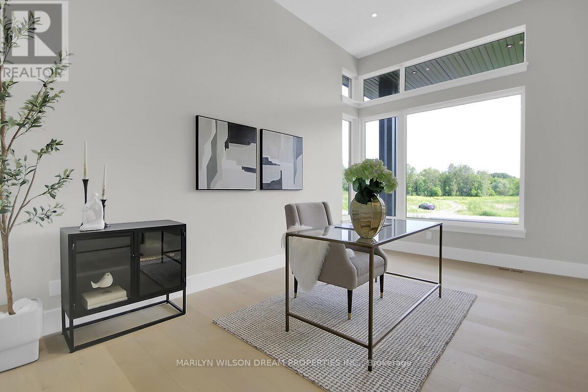 1070 Green Jacket Crescent, Ottawa, ON - Indoor