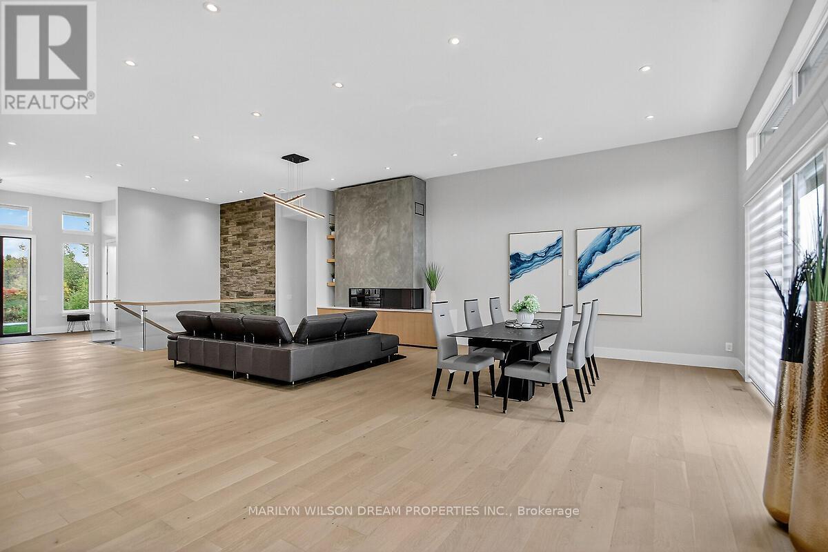 1070 Green Jacket Crescent, Ottawa, ON - Indoor