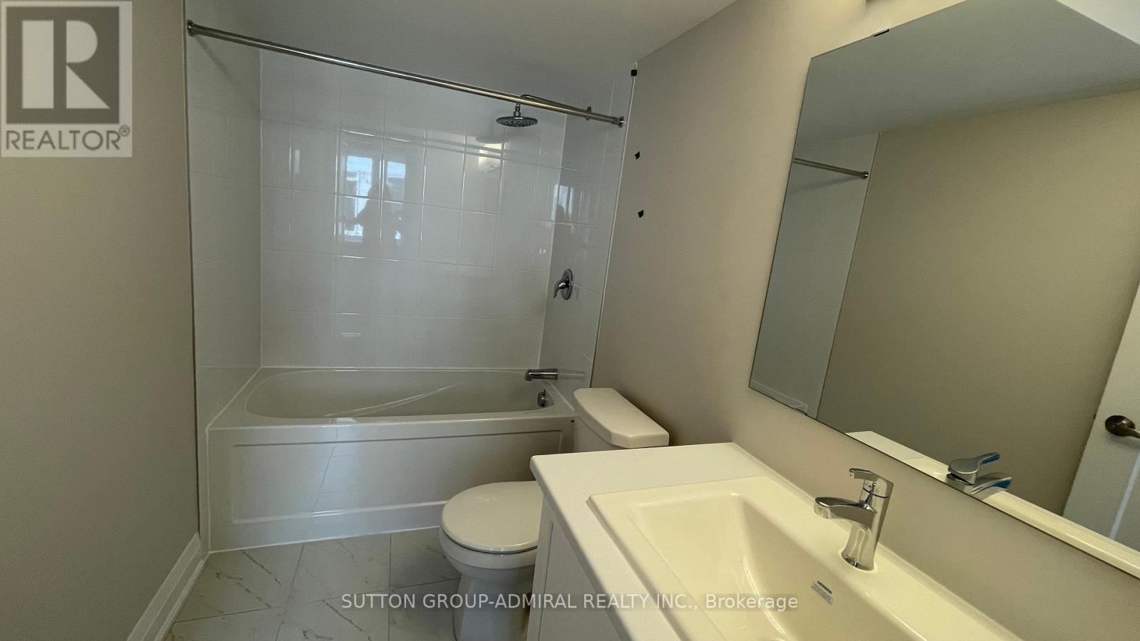757 Eminence Street, Ottawa, ON - Indoor Photo Showing Bathroom